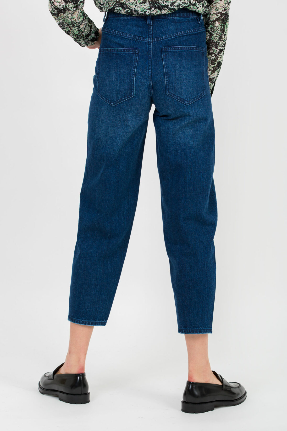 jemma-curve-crop-denim-jeans-blue-labdip-matchboxathens