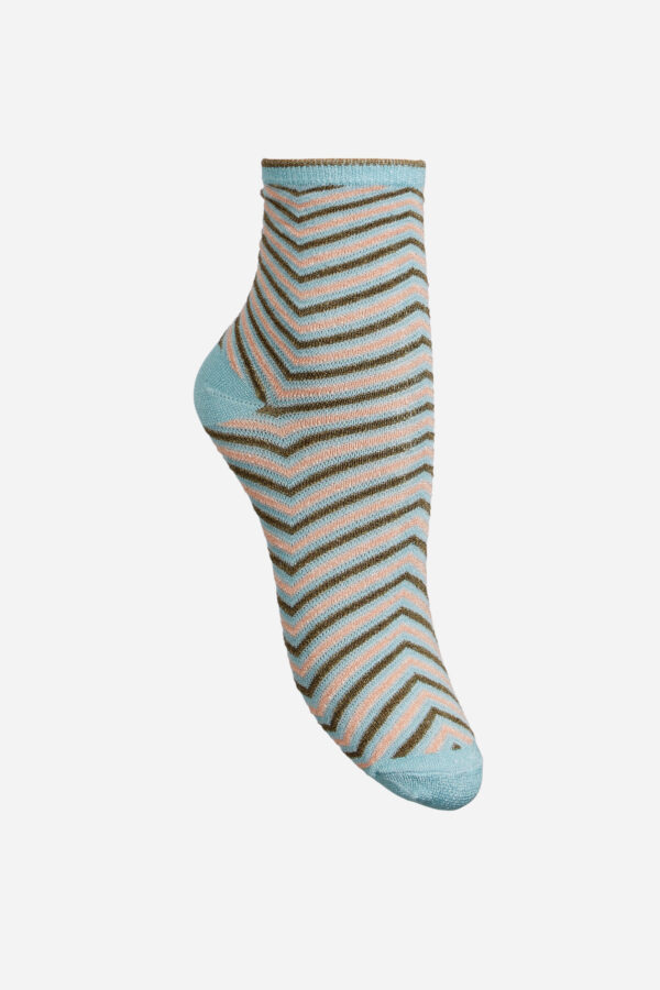 twisty-light-blue-socks-becksondergaard-matchboxathens