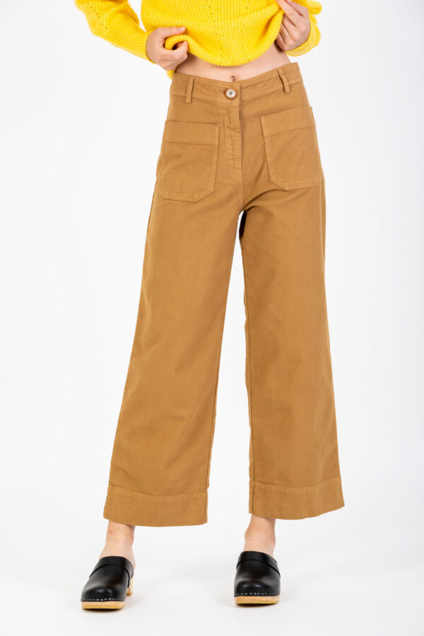 hudson-street-camel-trousers-welvet-cropped-patch-pockets-sessun-matchboxathens