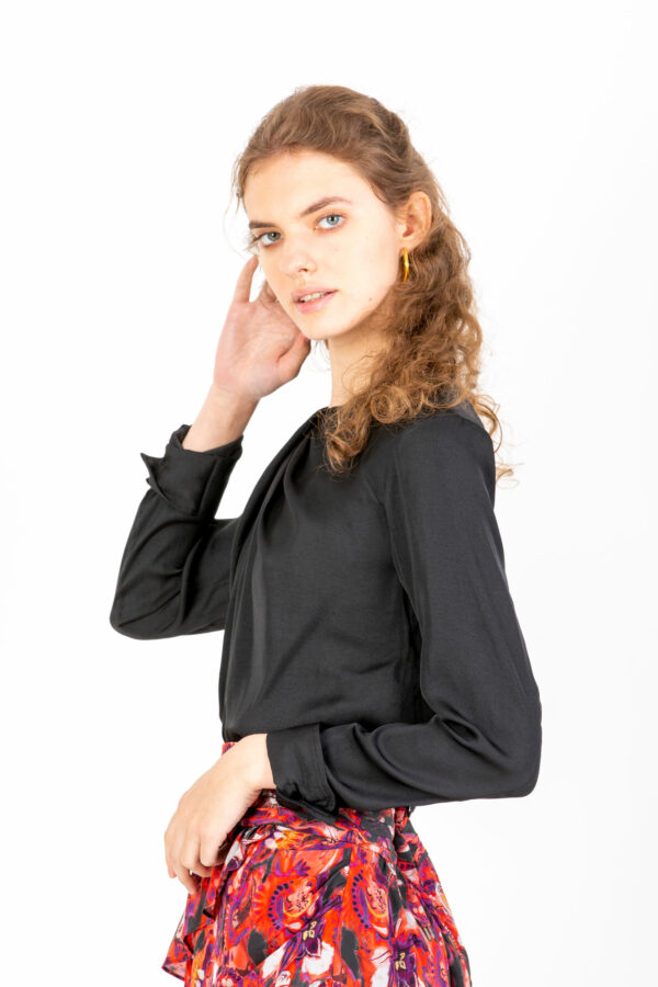 brenda-blouse-black-recycled-polyester-pleated-twist-tango-matchboxathens