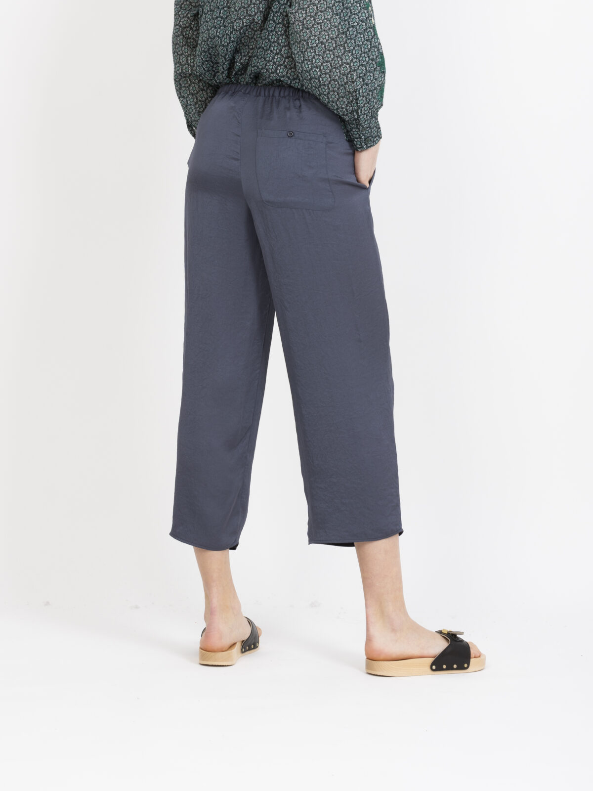 widland-grey-trousers-acetate-cropped-pants-american-vintage-matchboxathens