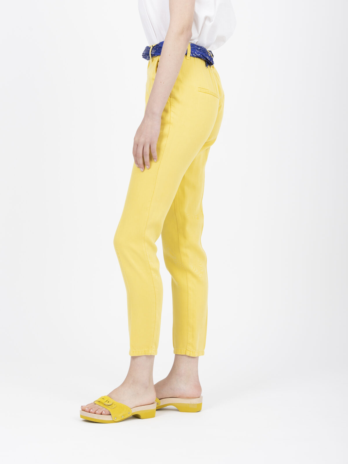 thea-yellow-trousers-chino-scarf-belt-labdip-mathcboxathens