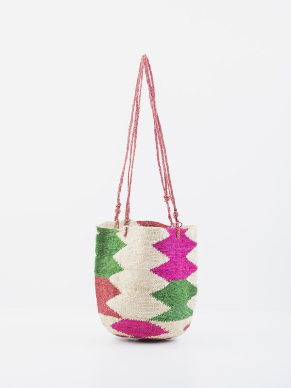vida9-bucket-bag-cactus-fibre-raphia-maison-badigo-matchboxathens