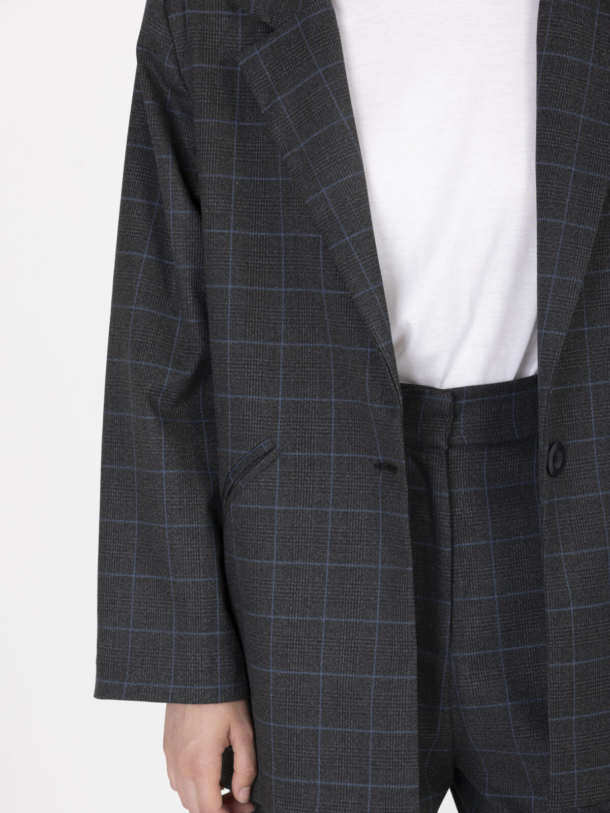 miiam-checked-jacket-wool-oversized-uniforme-greek-designers-matchboxathens