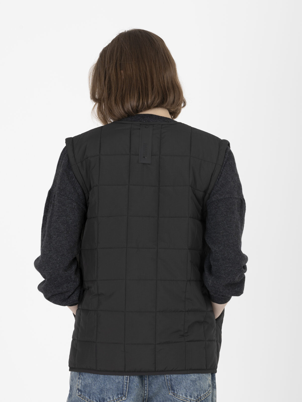 liner-vest-quilted-black-outerwear-layer-rains-mathcboxathens