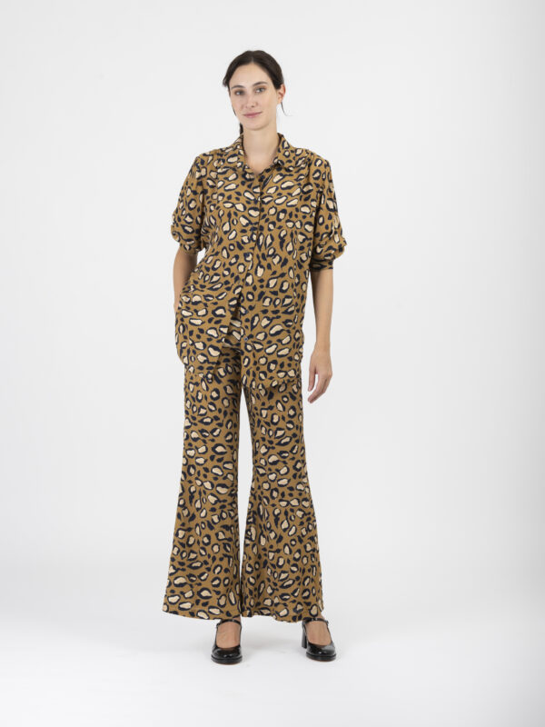 billie-leopard-trousers-flared-elastic-waist-viscose-uniformeathens-greek-designers-matchboxathens