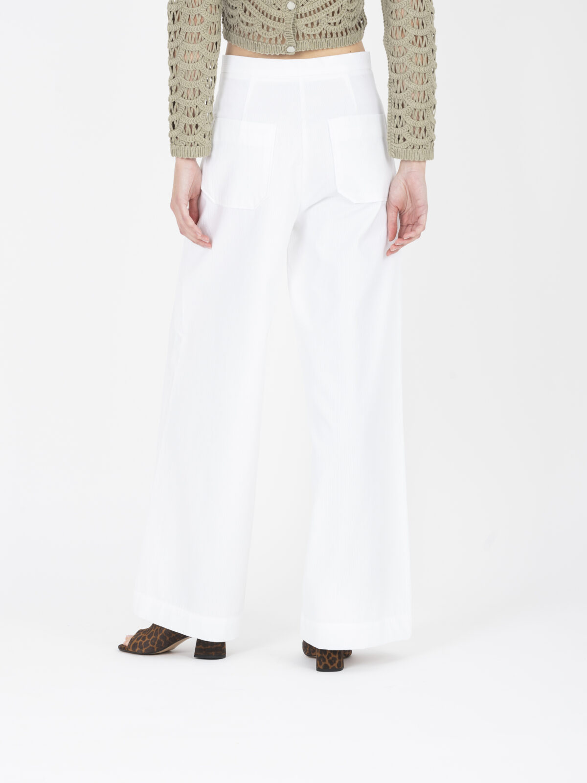 capri-white-pants-flared-high-rise-cotton-sessun-matchboxathens