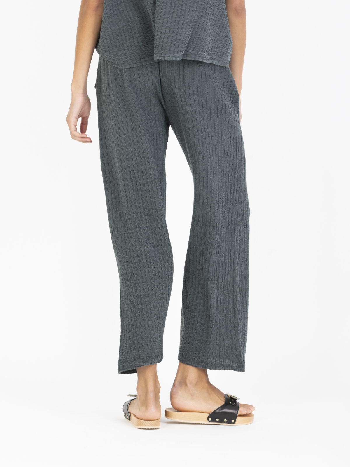 plen-trousers-cotton-silk-sheersucker-loose-drawstring-trousers-crossley-matchboxathens
